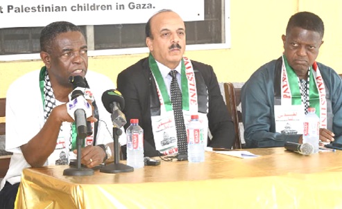 Kwesi Pratt Jnr. (left), Managing Editor, The Insight Newspaper, explaining a point during the press conference. With him are Abdul Fatah Ahmed (2nd from right), Palestine Ambassador to Ghana, and Dr Wale Okediran (right), Secretary-General, Pan African Writers Association. Picture: SAMUEL TEI ADANO Kwesi Pratt Jnr. (left), Managing Editor, The Insight Newspaper, explaining a point during the press conference. With him are Abdul Fatah Ahmed (2nd from right), Palestine Ambassador to Ghana, and Dr Wale Okediran (right), Secretary-General, Pan African Writers Association. Picture: SAMUEL TEI ADANO