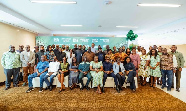 Dignitaries and participants after the event