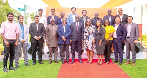 Haruna Iddrisu (6th from right), Baibhav Biswas (5th from left) and Dr Eric Kofi Adzroe (4th from left) with the management members of Olam Agri’s grain facility after the launch