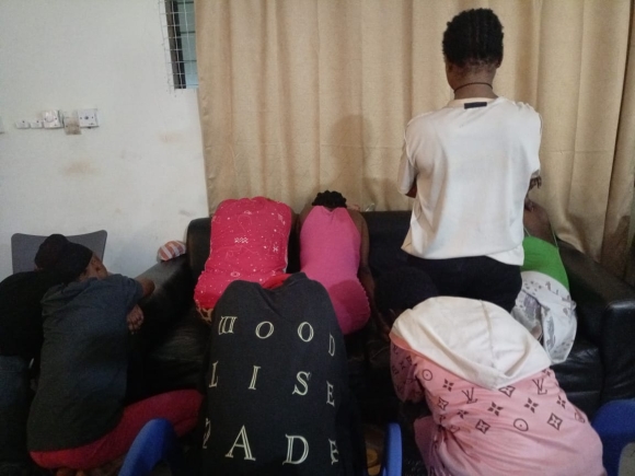 Upper Denkyira West: Police rescue 33 trafficked victims, six people arrested Upper Denkyira West: Police rescue 33 trafficked victims, six people arrested