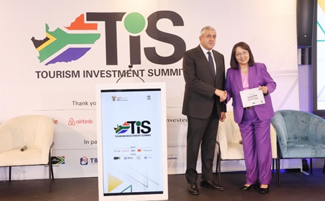Zurab Pololikashvili (left), UN Tourism Secretary-General, shakes hands with Patricia De Lille, Tourism Minister of South Africa, at the opening of the maiden Tourism Investment Summit in Cape Town Zurab Pololikashvili (left), UN Tourism Secretary-General, shakes hands with Patricia De Lille, Tourism Minister of South Africa, at the opening of the maiden Tourism Investment Summit in Cape Town