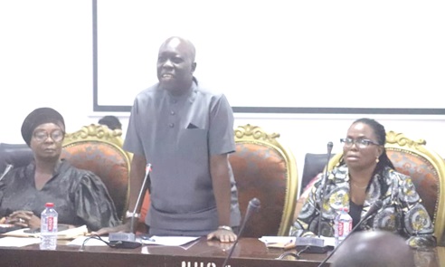 Dr Wilfred Ochan (standing), Country Representative, UNFPA, addressing members of the National House of Chiefs in Kumasi. With him are Mercy Larbi (right), Deputy Commissioner, CHRAJ, and Nana Adwoa Awindor , CEO, Obaapa Development Foundation. Picture: EMMANUEL BAAH Dr Wilfred Ochan (standing), Country Representative, UNFPA, addressing members of the National House of Chiefs in Kumasi. With him are Mercy Larbi (right), Deputy Commissioner, CHRAJ, and Nana Adwoa Awindor , CEO, Obaapa Development Foundation. Picture: EMMANUEL BAAH
