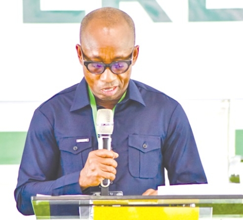 Dr Seth Appiah-Kubi, Director of A Rocha Ghana, speaking at the event