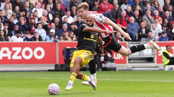 Manchester United's Bryan Mbeumo is fouled by Brentford's Nathan Collins, leading to a penalty Manchester United's Bryan Mbeumo is fouled by Brentford's Nathan Collins, leading to a penalty