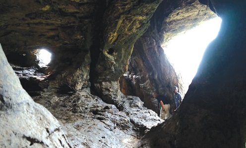 One of the caves where slaves were kept at the Kunsu, which is yet to be developed