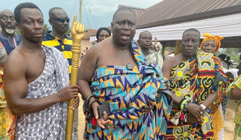 Nana Kwabena Amoako (left), the regent of Assin Odumase, delivering his address at the ceremony