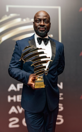 Dr Michael K. Obeng honoured for life-changing surgeries across continents