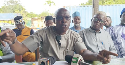 Shamsu Babayaro, National Chairman, JAPTU Ghana, addressing the media