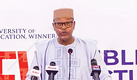 Dr Mohammed Ibn Chambas delivering the lecture