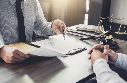 Must a lawyer prepare a contract? 