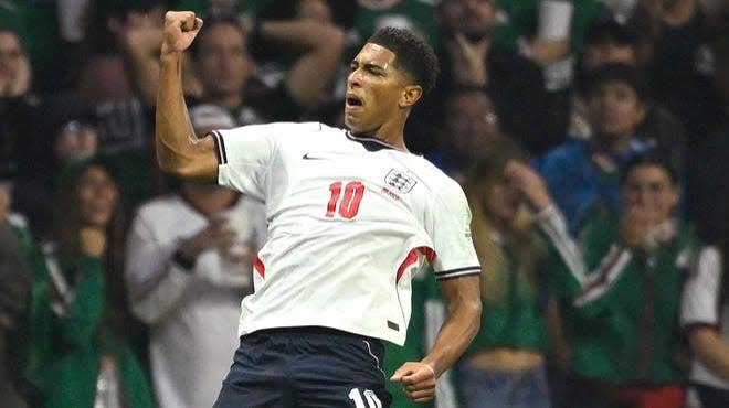 Bellingham scores twice as England reach World Cup quarter-finals