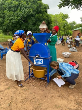 She carries more than Shea: How AAK's Kolo Nafaso initiative is rewriting the economic story of women across West Africa