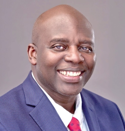 Dr John Osae-Kwapong