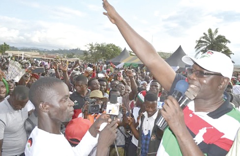 Akwasi Opong-Fosu addressing party supporters at a rally