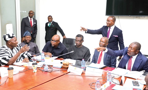 Alexander Afenyo-Markin (right), Minority Leader, and Mahama Ayariga (left), Majority Leader, in a discussion before the vetting of the Supreme Court judge nominees. Picture: ELVIS NII NOI DOWUONA