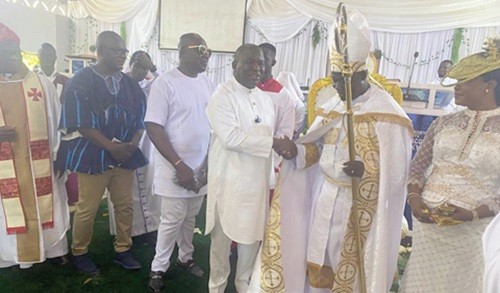 Alexander Akwasi Acquah (3rd from left), MP for Akyem Oda, congratulating Bishop E.K. Mante on his enthronement.