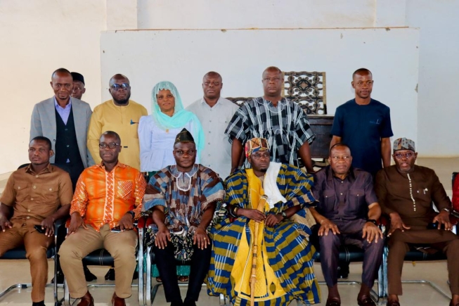 Ahmed Ibrahim (seated third from left), Minister of Local Government, Chieftaincy and Religious Affairs, and some officials during his familiarisation visit to the Upper West Regional House of Chiefs