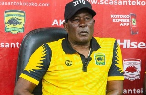 Coach Abdul Karim Zito