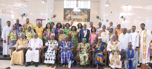 The clergy, together with the awardees who were rewarded