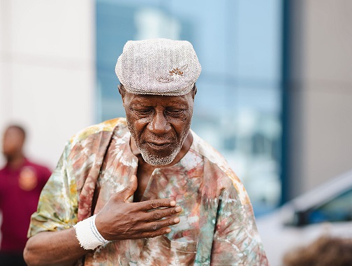 Highlife Legend Gyedu Blay Ambolley stars in stage play ‘I Told You So’