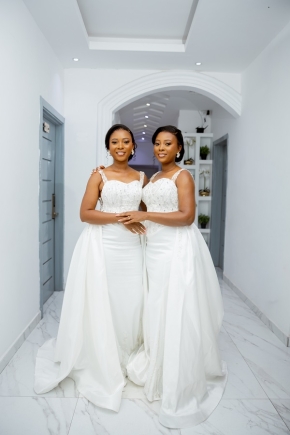 This is Ivy and Ivy, the twin sisters who married same day