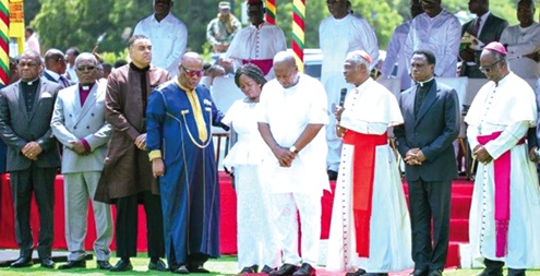 Religious leaders gather to pray at the National Day of Prayer and Thanksgiving