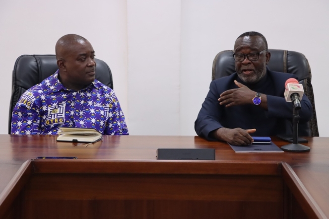 Justice Paul Baffoe-Bonnie (right), Chief Justice, explaining a point to Prof. Ahmed Jinapor, Director-General, GTEC, during the courtesy call