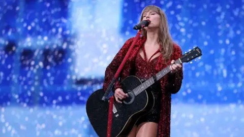Taylor Swift makes history as she joins Songwriters Hall of Fame
