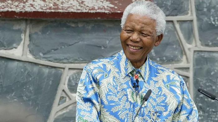 Mandela's eldest daughter has the go-ahead to sell off personal items, including one of his iconic floral shirts