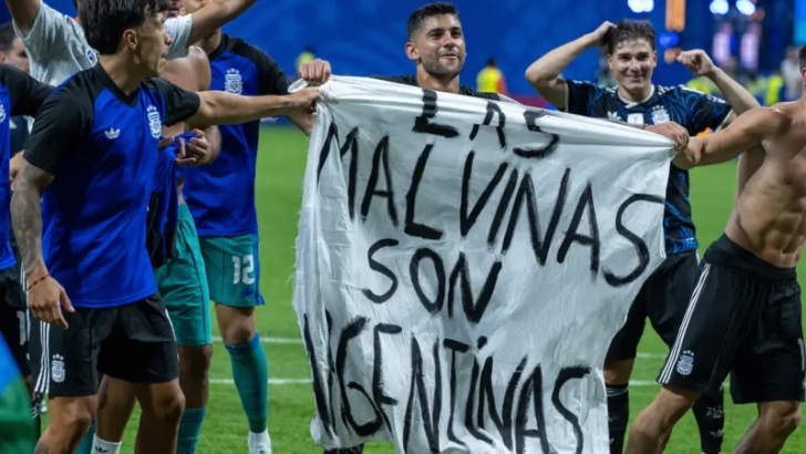 Argentina face action over Falklands banner