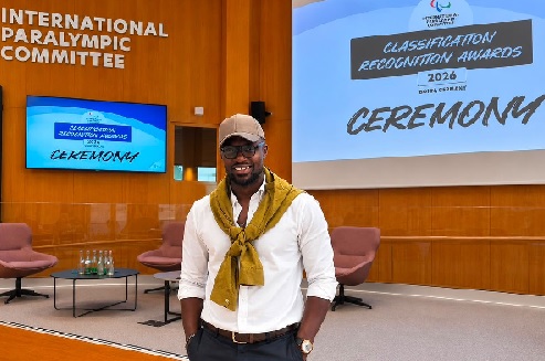 Dr Eric Tetteh Ayertey