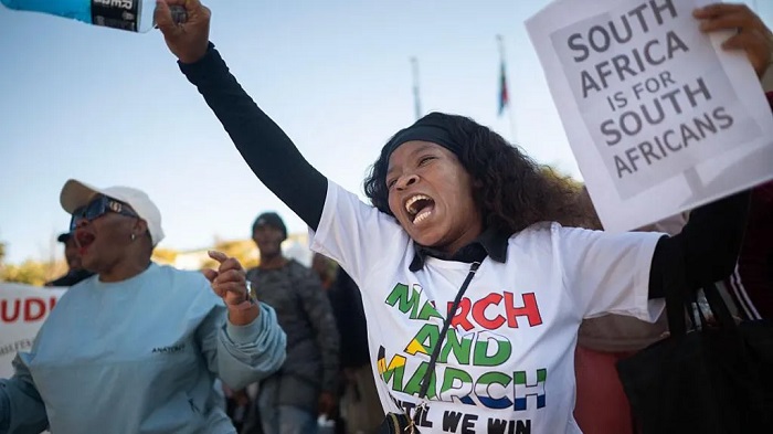 South Africans protesters have called for tough action against illegal migrants