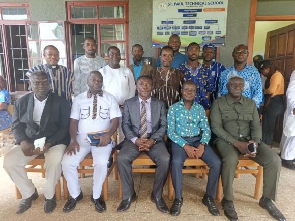 Some members of the Old Students Association