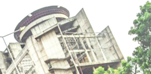 An uncompleded building