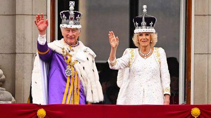King and Queen will not live in Buckingham Palace after renovations