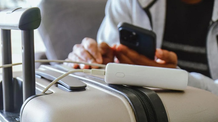 Power banks and vapes now biggest fire risk on planes