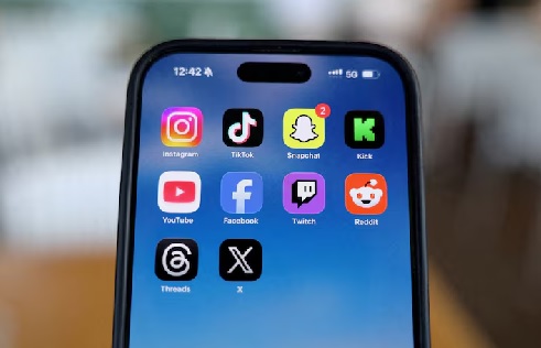 UK watchdogs press Meta, TikTok, Snap, YouTube to block children