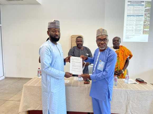 Afro-Arab Group, GNCCI seal deal to expand electric vehicle access for businesses