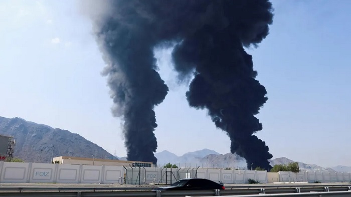 Smoke rising from the Fujairah oil industry zone on 14 March, after an Iranian drone was intercepted above the port