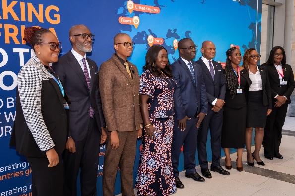 Elizabeth Ofosu-Adjare (4th from left) with other dignitaries at the conference