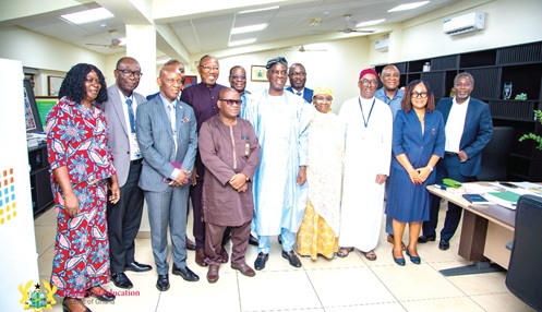 Haruna Iddrisu (middle), Education Minister, with Prof. Thomas Brima Rick Yormah  (3rd from left), WAEC Council Chairman, and other dignitaries after the courtesy call