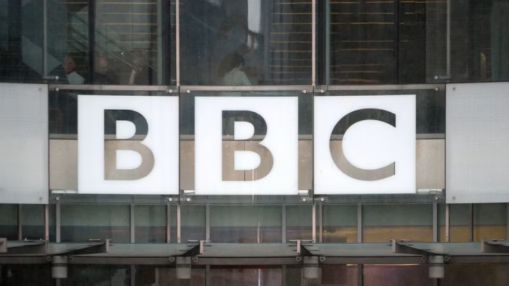 BBC to cut up to 2000 jobs as it seeks 500 million pounds in savings, with services under review and unions warning of damage to staff and journalism.