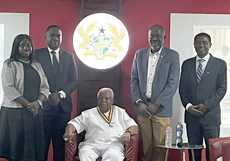 Nana Susubribi Krobea Asante (sitting), Paramount Chief of Asokore; Dr Emmanuel Arthur (2nd from right), Provost and CEO of Lancaster University, Francis Botwey (right), Head of Department, Faculty of Law, Lancaster University, and other officials after the event