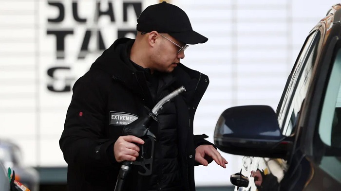 Oil rises above $115 and Asia shares slide as Iran war enters fifth week