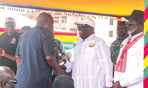 Joshua Ansah (2nd from right), Secretary General, TUC, welcoming President John Dramani Mahama. Picture: ERNEST KODZI