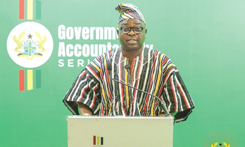 Seidu Issifu, Minister of State in charge of Climate Change,  addressing the media in Accra