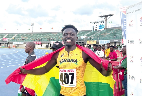 Alex Amankwah — Won 800m bronze