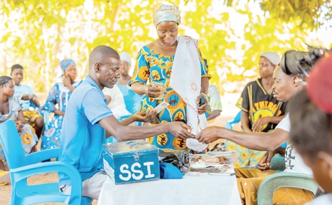 The disbursement of the pre-financing programme started in the Bimbilla area