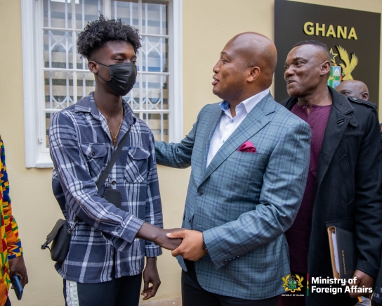 Foreign Affairs caution Ghanaians against non-essential travel to South Africa 