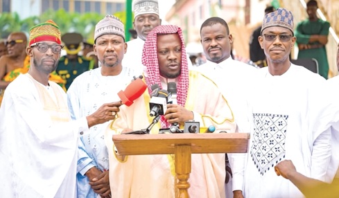 Dr Frank Amoakohene, Ashanti Regional Minister, addressing the Muslims at the Kumasi Central Mosque 